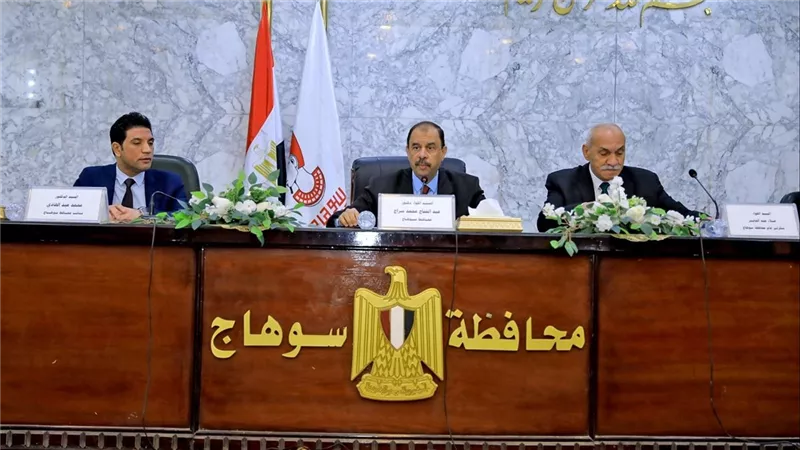 كواليس متابعات محافظ سوهاج موقف الجمعيات الاستهلاكية وتشغيل المتوقف منها 