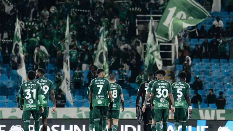 الأهلي يهيمن دون أهداف في الشوط الأول أمام الخلود بالدوري السعودي