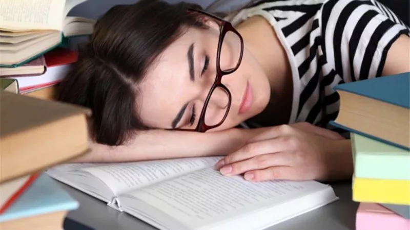 نماذج استرشادية لامتحان اللغة العربية لطلاب الشهادة الإعدادية 2025.. راجع كويس 