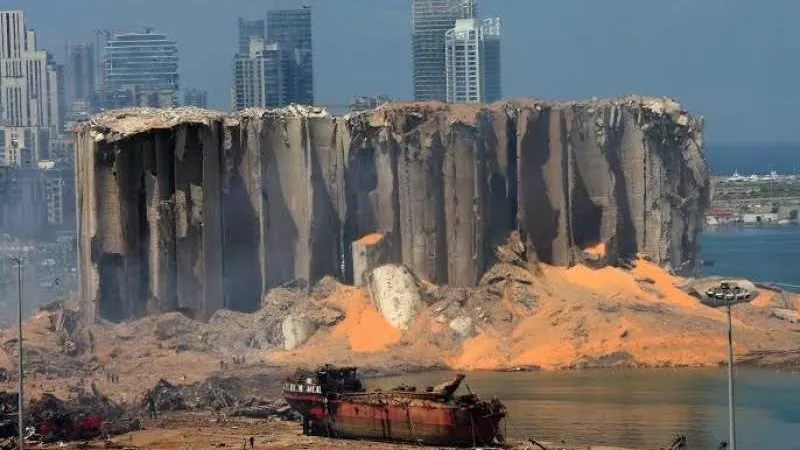 ما مصير قضية انفـ.ـجار مرفأ بيروت بعد استئناف التحقيقات المجمدة منذ عامين؟ 
