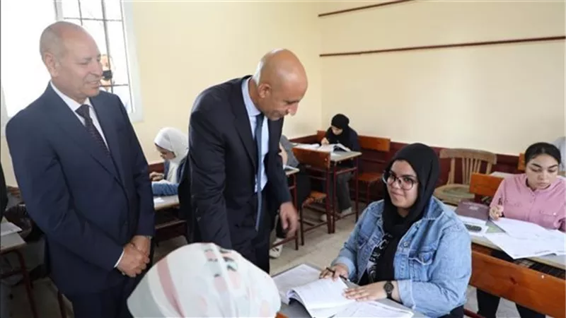 نماذج امتحان اللغة الإنجليزية لطلاب الشهادة الإعدادية.. الحق راجع