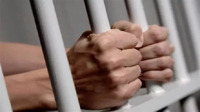 ضبط لصين بتهمة سرقة الدراجات النارية وبطاريات السيارات في القاهرة