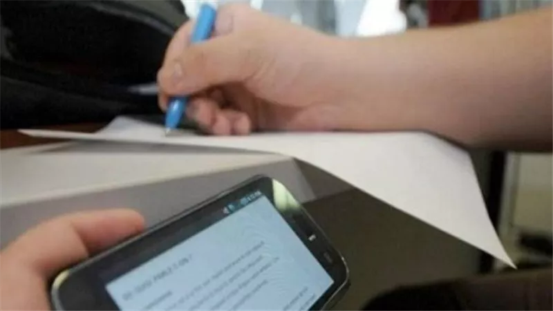 حقيقة تداول امتحان العربي للصف الثالث الاعدادي 2025