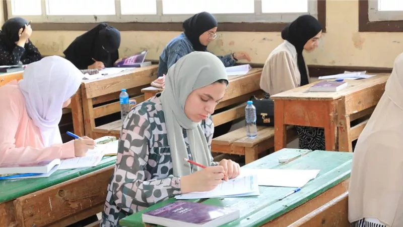 أطعمة صحية لطلبة الشهادة الإعدادية لتعزيز التركيز أثناء الامتحانات