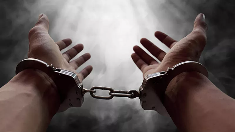 حكم شراء السلع المسروقة.. وماذا يفعل البائع لإبراء ذمته منها ؟