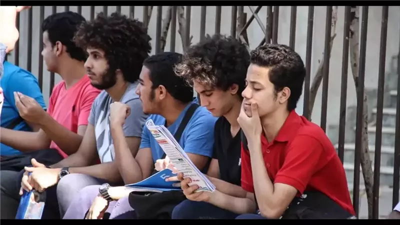 نتيجة الصف الأول الإعدادي للترم الأول برقم الجلوس والاسم.. بالرابط 