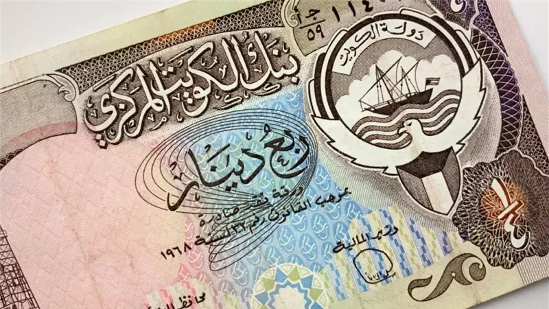 سعر الدينار الكويتي اليوم الثلاثاء 18-2-2025 مقابل الجنيه المصري