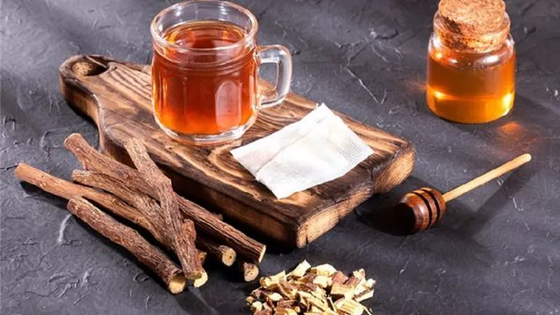 أهم فوائد مشروب عرق السوس في رمضان 2025.. علاج طبيعي بمذاق مميز