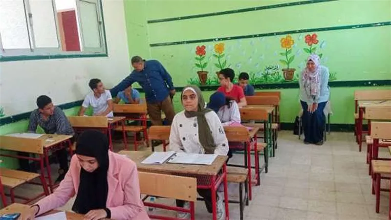 توزيع درجات كافة مواد الصف الثالث الإعدادي لعام 2025