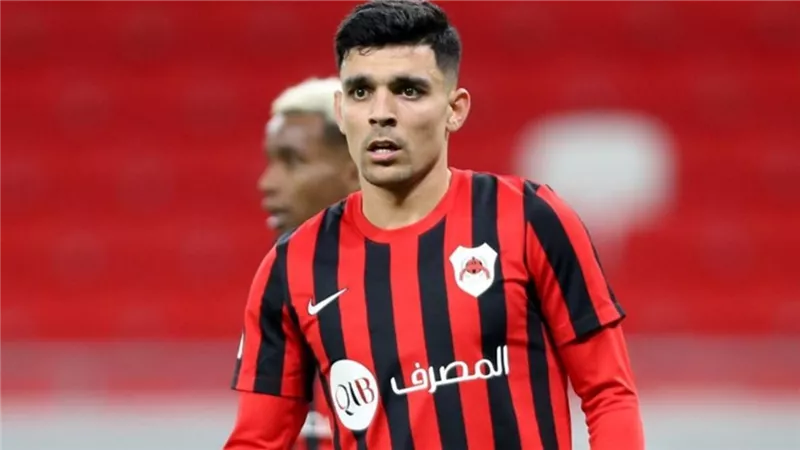 خاص للموجز  .. أشرف بن شرقي يرفض طلب الزمالك بسبب النادي الأهلي 