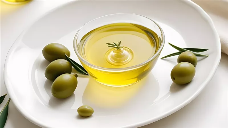 حساسية في البشرة .. إحذر من أضرار زيت الزيتون الذي يجهلها الكثير 