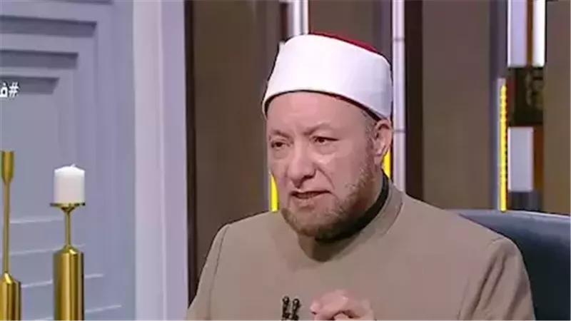 حكم مشاركة الزوجة والزوج الأمور المالية.. دار الإفتاء توضح
