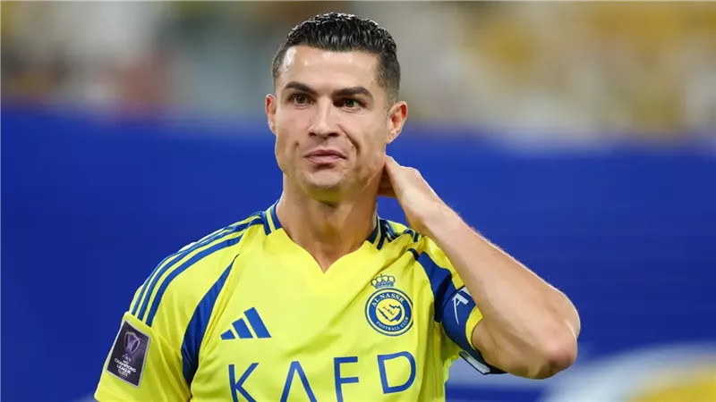 صالح المطلق يهاجم رونالدو: لا يفيد النصر ويؤثر سلبًا على الفريق