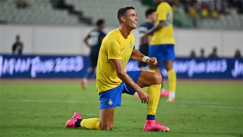 رونالدو يغيب عن تدريبات النصر استعدادًا لمواجهة الفتح في دوري روشن السعودي