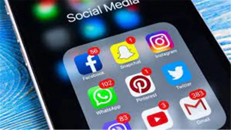 حكم نشر أسرار البيوت على السوشيال ميديا للتربح.. الإفتاء توضح 