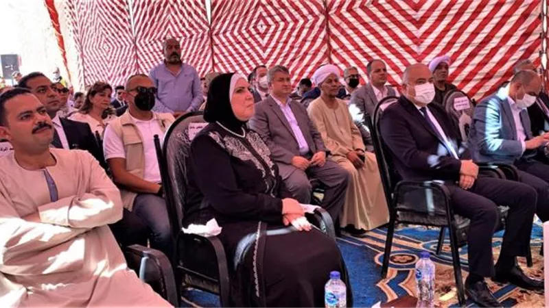 نيفين جامع: تحقيق التنمية الصناعية الشاملة والمستدامة لمحافظات الصعيد على رأس أولويات خطة عمل الوزارة