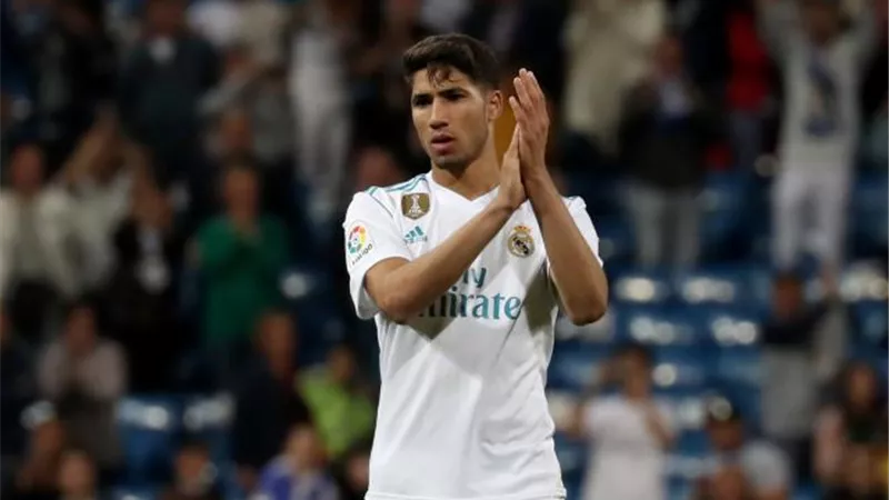 ودع الجماهير برسالة مؤثرة .. نهاية مشوار حكيمي مع ريال مدريد