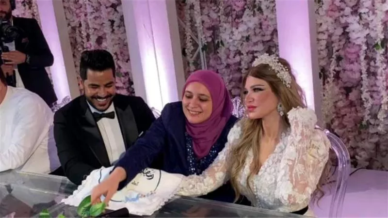 ”أشمعنا أبو حنيفة”.. ياسمين الخطيب توضح حقيقة الفيديو المتداول أثناء عقد قرانها