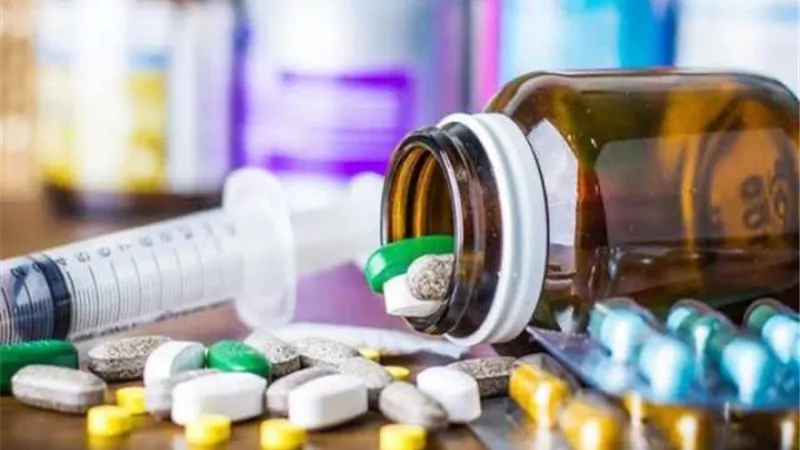 هيئة الدواء توجه بضبط وتحريز مستحضر لعلاج التهاب القولون