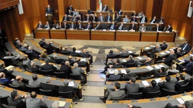 إرجاء تحويل نواب البرلمان اللبناني للتحقيق في انفجار مرفأ بيروت