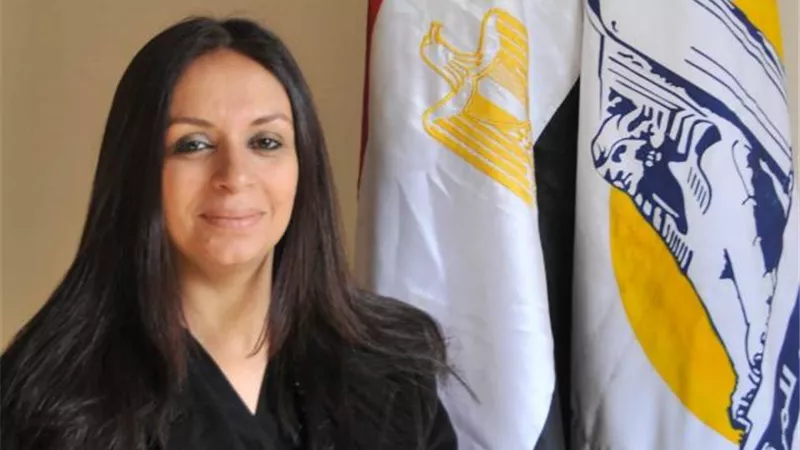 رسالة شديدة اللهجة من رئيسة المجلس القومي للمرأة للبنات