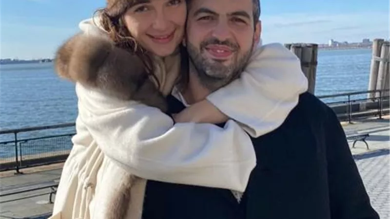 شام الذهبى تحتفل بعيد ميلاد خطيبها عبر ”انستجرام”