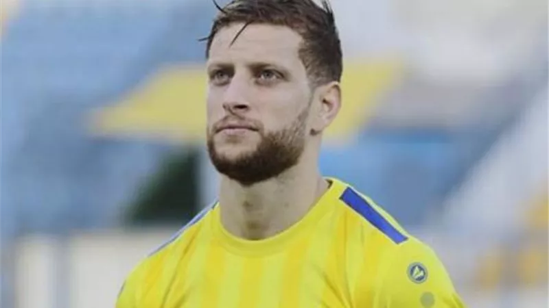 الزمالك والإسماعيلي.. الأبيض يخطف فخر الدين بن يوسف