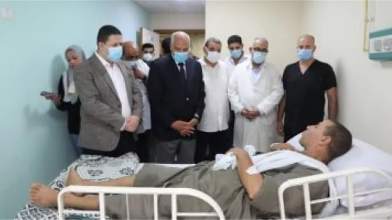 محافظ الجيزة يوجه بتوفير الرعاية الكاملة لمصابى حادث تصادم البدرشين