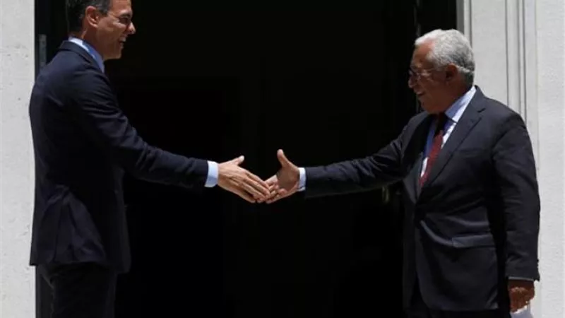 كواليس لقاء رئيس الوزراء البرتغالى ونظيره الإسبانى
