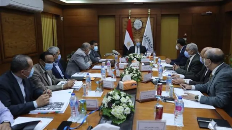 وزير النقل يترأس اجتماع الجمعية العمومية لشركة السكك الحديدية للخدمات المتكاملة