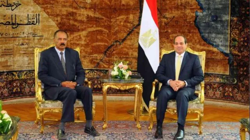 بعد لقاء السيسي.. رئيس إريتريا يغادر القاهرة