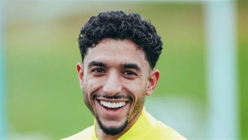 الظهور الأول.. عمر مرموش يزين تشكيل مانشستر سيتي ضد تشيلسي بالدوري الإنجليزي