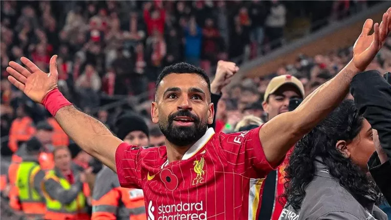 محمد صلاح ملك الأرقام القياسية.. يتخطى هنري ويبتعد بصدارة ترتيب هدافي الدوري الإنجليزي