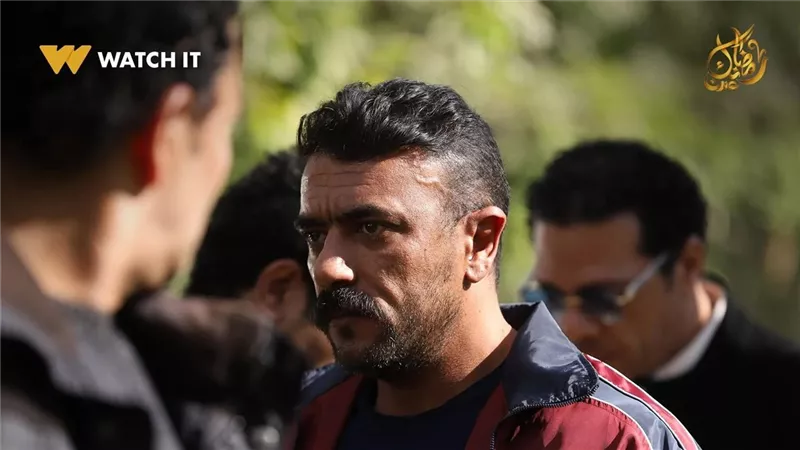 الفنان أحمد العوضي من أمام معبر رفح : كلنا مع الرئيس