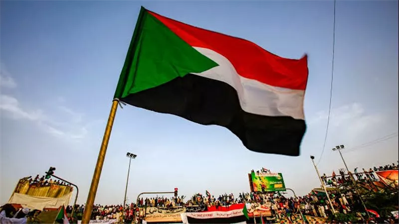 بعد إستعادة مستشفى ومجمع سكنى مجلس السيادة السوداني مستعد للتعاون مع ترامب