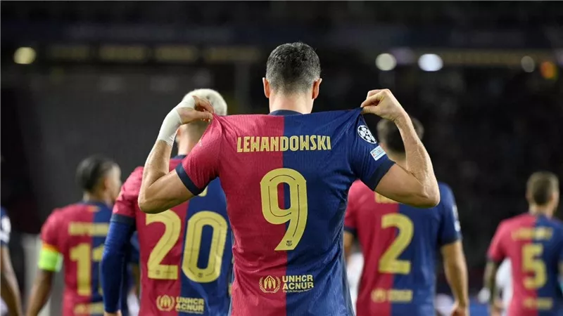 ترتيب هدافي دوري أبطال أوروبا 2024-2025.. نجوم برشلونة تصارع على الصدارة