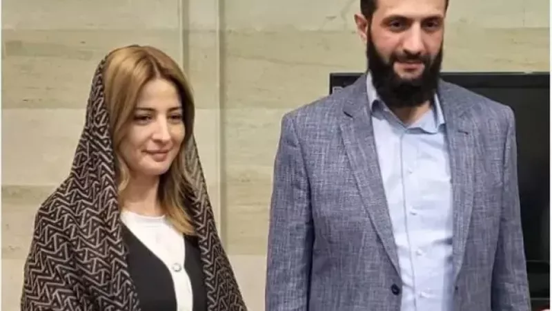  5 معلومات عن زوجة أحمد الشرع بعد أول ظهور لها في سوريا