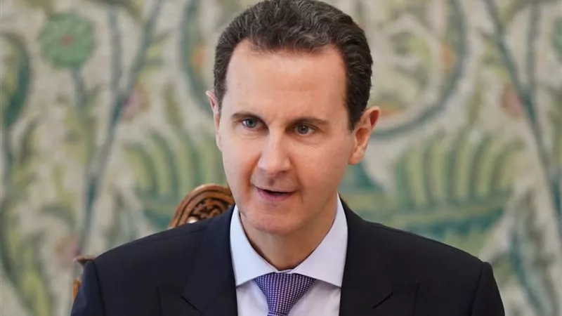 أحمد الشرع يتقدم بطلب لـ تسليم بشار الأسد.. وروسيا تكشف عن موقفها