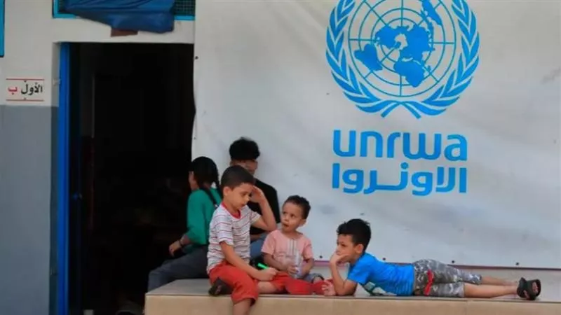 إسرائـ ـيل تبدأ تطبيق حظر الأونروا في القدس.. تفاصيل صادمة