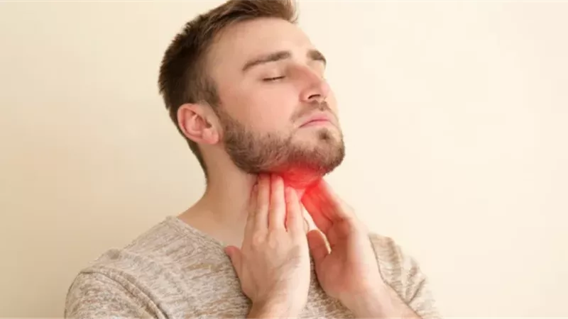 روشتة سحرية لعلاج التهاب الحلق بطرق طبيعية.. تعرف عليها