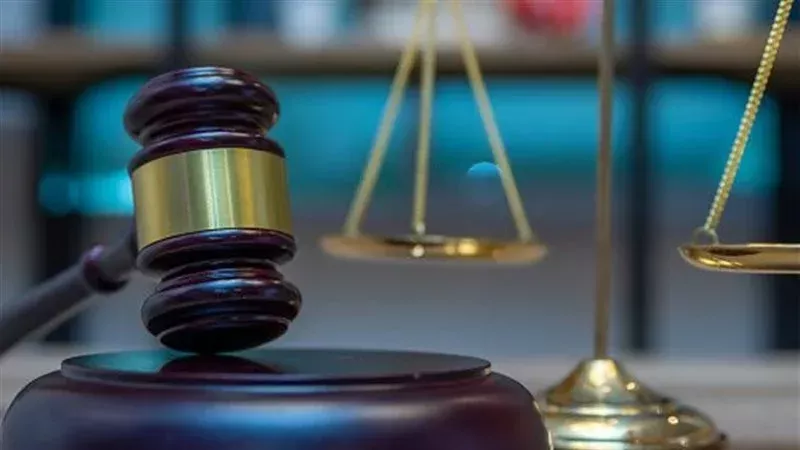 محكمة الجيزة تقضي ببراءة راقصة شهيرة من تهم التحريض على الفسق