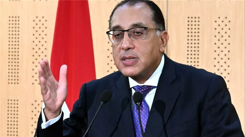 الرئيس السيسي يوجه بتوسيع الحوار الوطني.. ومدبولي يكشف التفاصيل