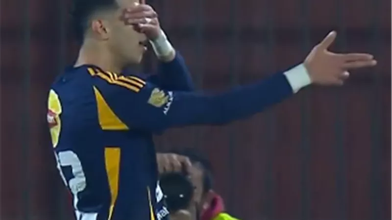 الدوري المصري| الأهلي يحسم الشوط الأول بثلاثية.. جراديشار يفتتح وإمام عاشور يتألق