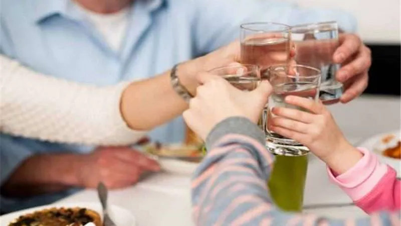 نصائح لتجنب العطش في رمضان 2025 والتمتع بصيام صحي ومريح