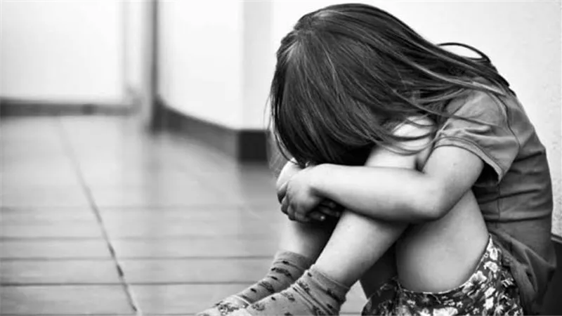 الأزهر يقدم دليلًا لمواجهة التحرش بالأطفال ويطالب بعقوبات رادعة