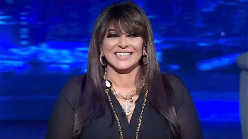 هالة صدقي تثير التساؤلات حول سفرها المفاجئ.. ما القصة؟
