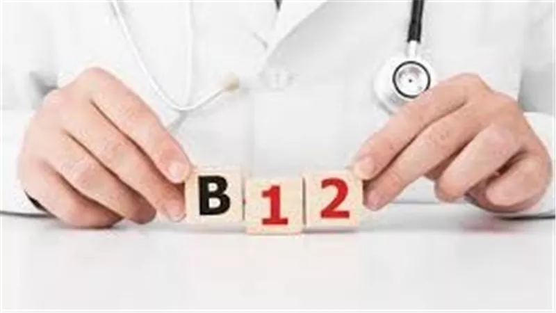 أسباب التعب المستمر وسرعة ضربات القلب.. هل نقص فيتامين B12 هو السبب؟