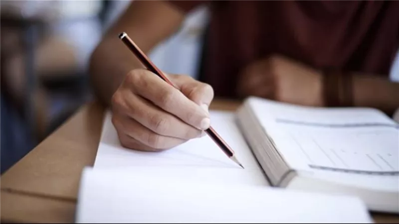 التعليم تحدد موعد امتحانات الترم الثاني 2025 وإجازة نهاية العام