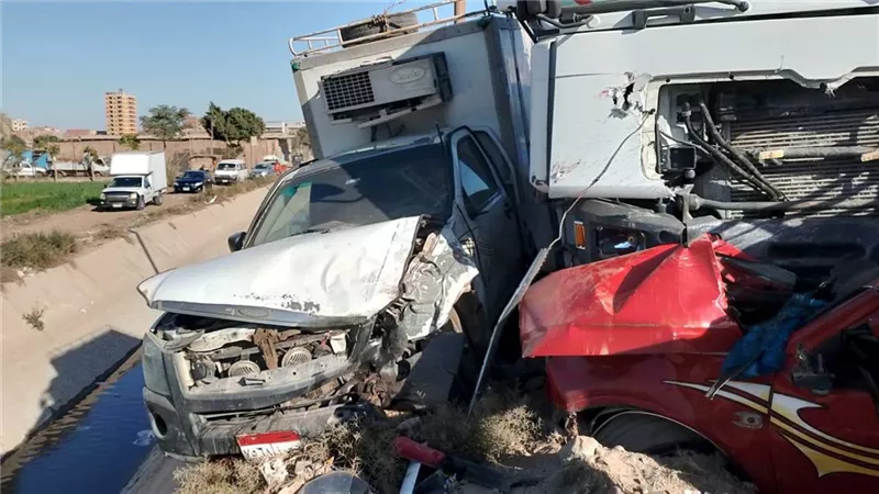 بالأسماء 6 وفيات من قرية واحدة في حادث المنيا و3 جثث مجهولي الهوية