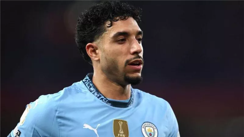 أرقام مثيرة لـ عمر مرموش مع مانشستر سيتي.. رقم سلبي وتقييم محبط